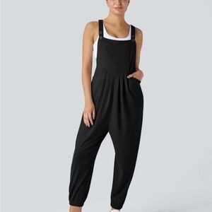 NWOT Halara Waffle Knit Jogger Overalls Black
